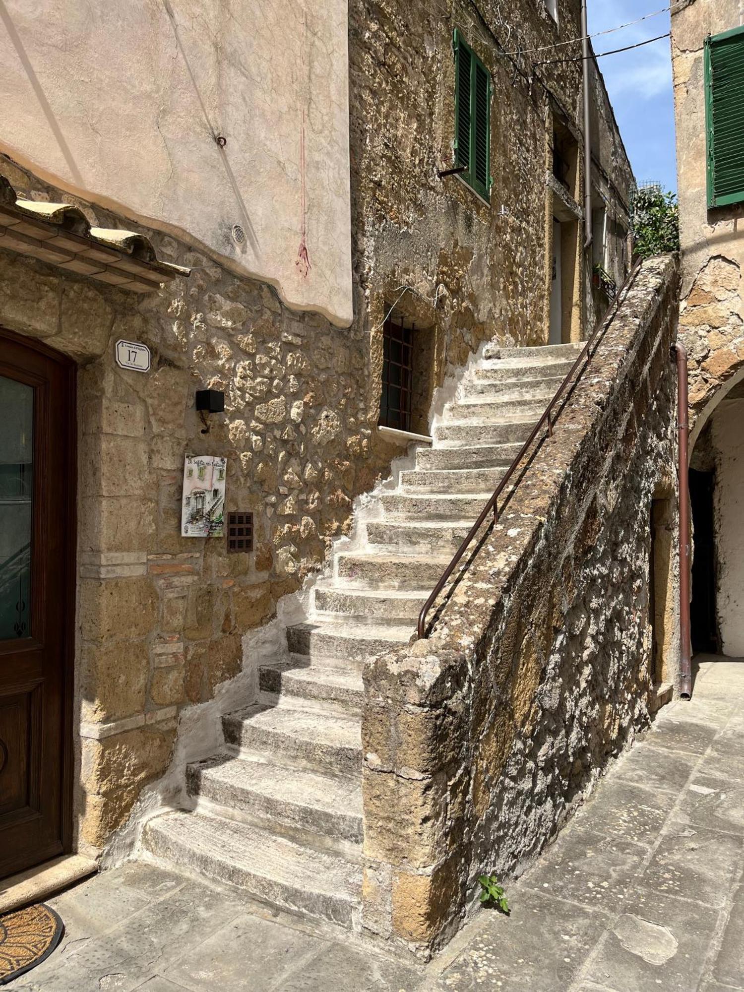 Ferienwohnung La Soffitta Nel Bastione Pitigliano Exterior foto